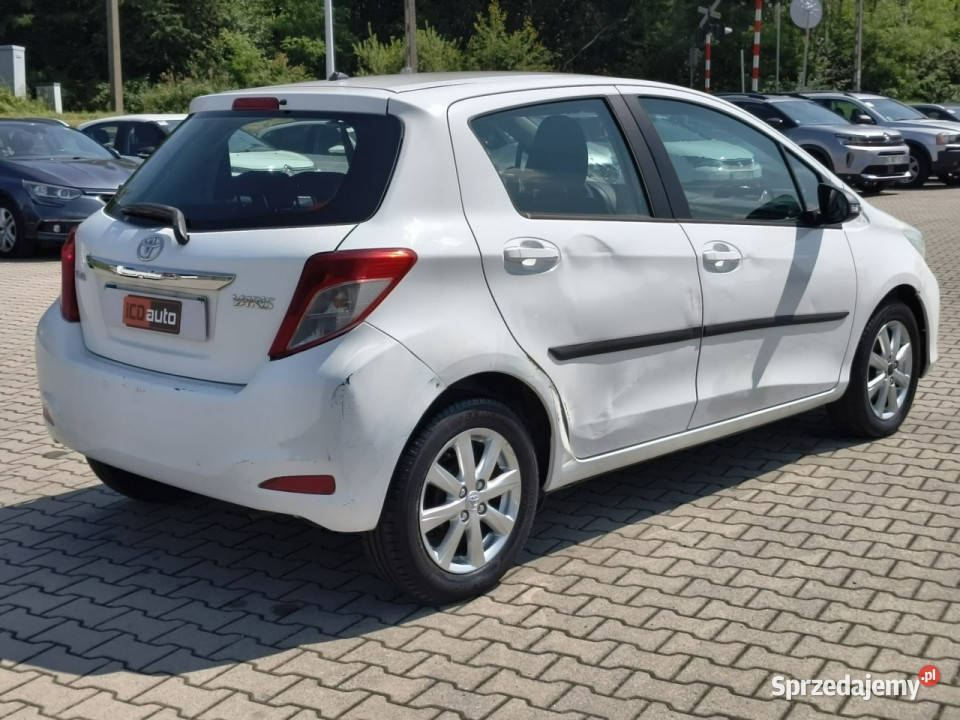 Toyota Yaris 10 benzyna 70 5DRZWI EKONOMICZNY Kęty