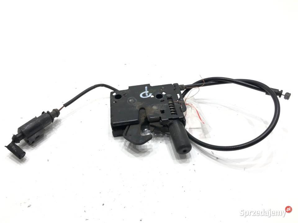 ZAMEK MASKI PRAWY AUDI A8 D5 SedanLimuzyna Motoryzacja