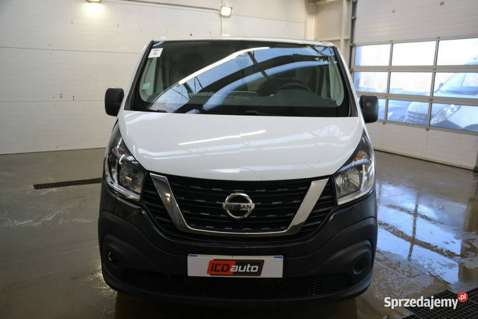 Nissan NV300 16 diesel 125 6biegów mały przebieg małopolskie Kęty sprzedam
