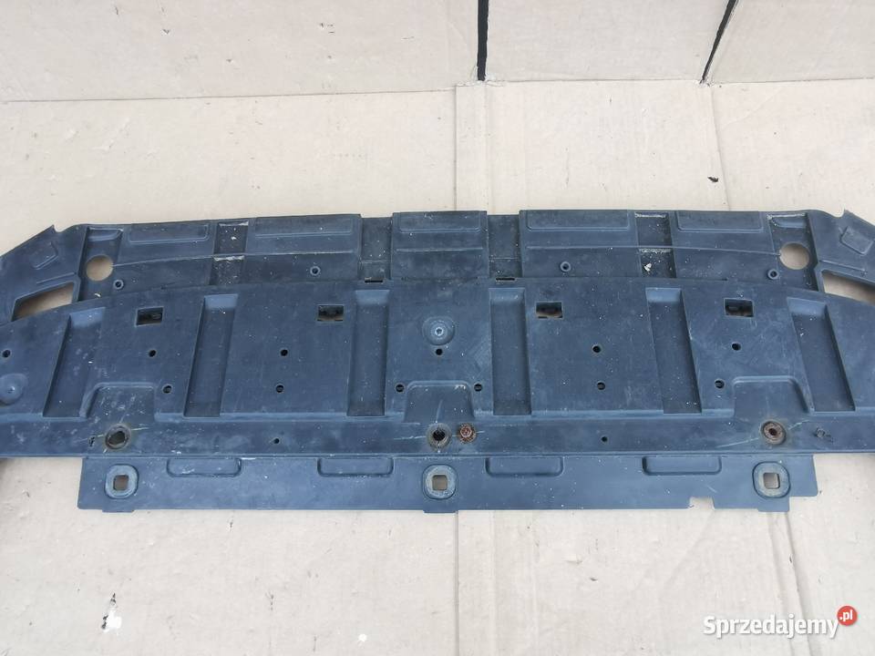 Płyta osłona pod zderzak przód Volvo v40 II 2 12