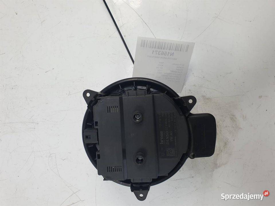 WENTYLATOR KABINOWY AUDI A8 D4 4H1820021B Lipno