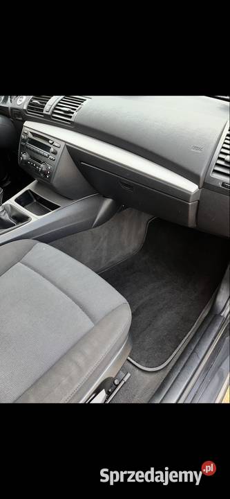 Pranie sprzątanie samochodów osobowych i