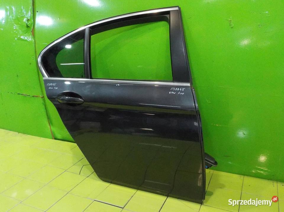 BMW 5 F10 20 D 12r SEDAN drzwi prawe tyl mazowieckie Suków