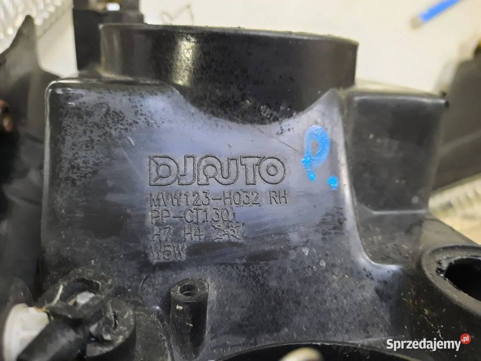 331G VW PASAT B5 LAMPA LEWA PRAWA PRZOD EUROPA świętokrzyskie