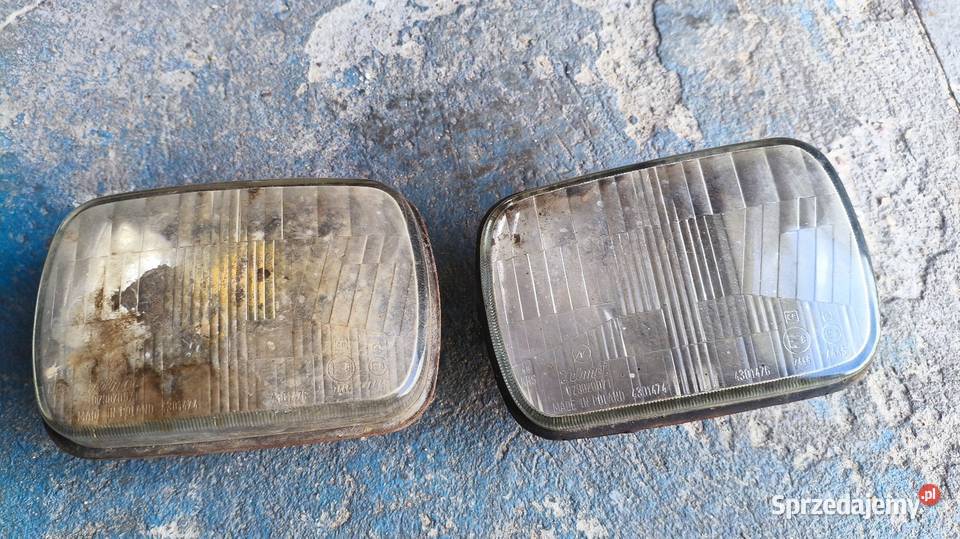 Fiat 126p części reflektory lampy klamka felga osobowe kujawsko-pomorskie Włocławek