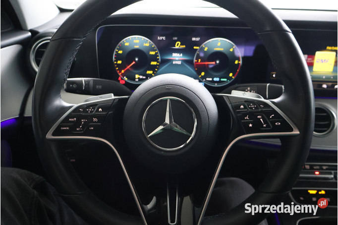 MERCEDESBENZ E 220 D 4MATIC 2023 199300 ccm 200 mazowieckie Warszawa