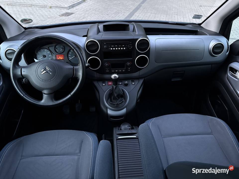 Citroen Berlingo 16i 120 MultispaceBogata z Łuków sprzedam
