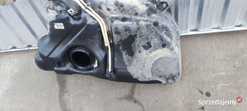 BAK ZBIORNIK PALIWA AUDI A1 16 TDI 6R0201021AK Przystajń