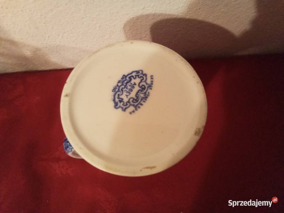 Mlecznik George Jones abbey Warszawa