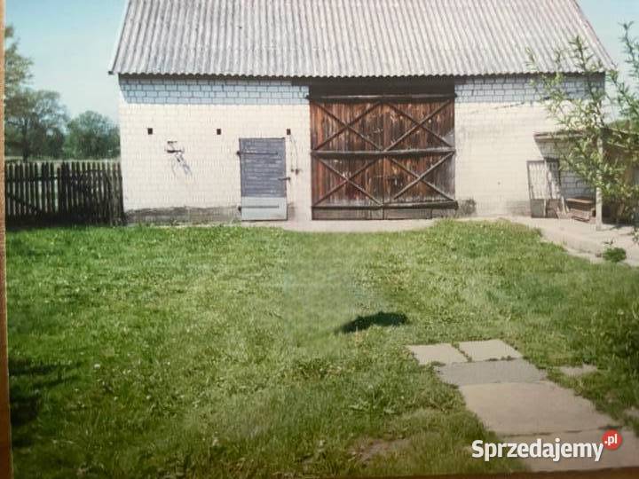 Wolnostojący dom jednorodzinny z dużą działką Bełchatów