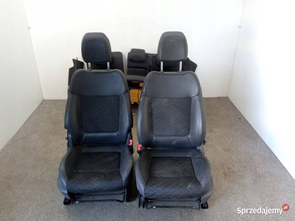 FOTELE PÓŁSKÓRA KANAPA KOMPLET Peugeot 3008 I świętokrzyskie