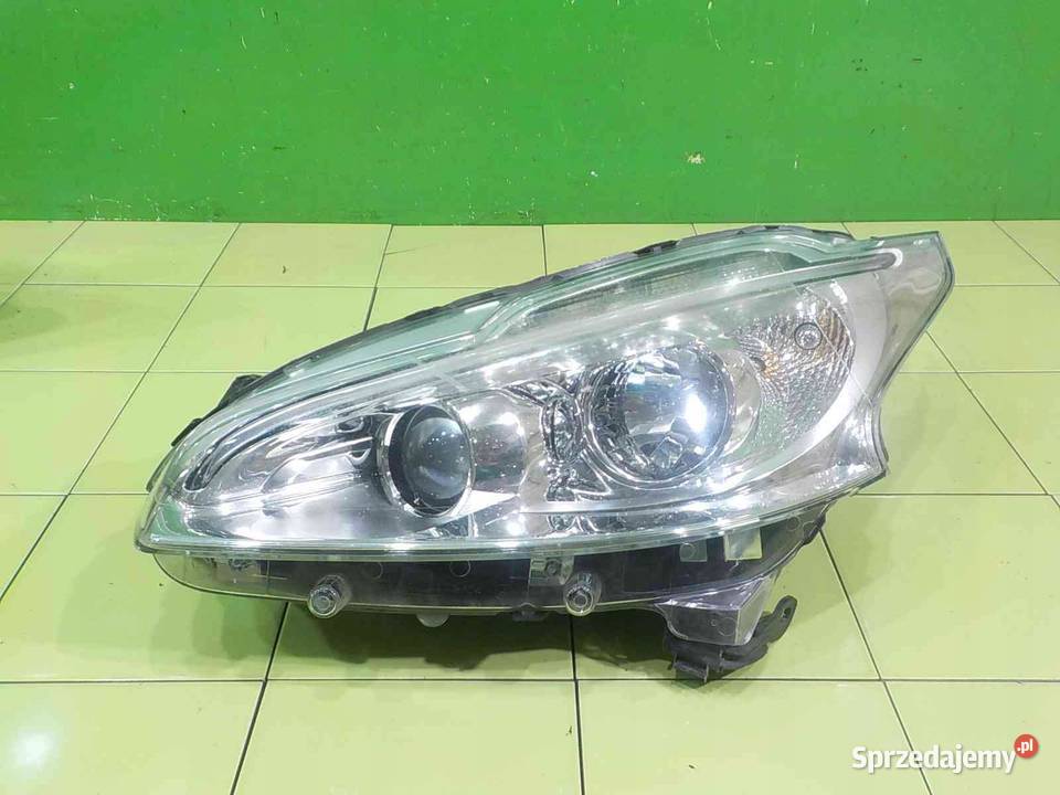 PEUGEOT 208 I 13r lampa lewa przod 9802221580 Suków