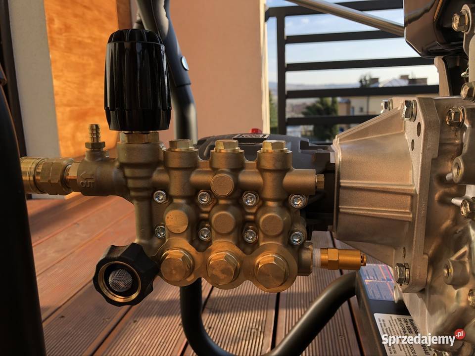 Myjka Ciśnieniowa spalinowa DEWALT Honda GX300 Narzędzia czyszczące Krosno sprzedam