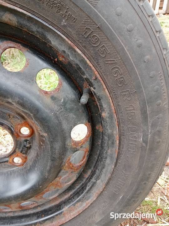 Opel Zafira a koło zapasowe Opel Astra Vectra Działyń
