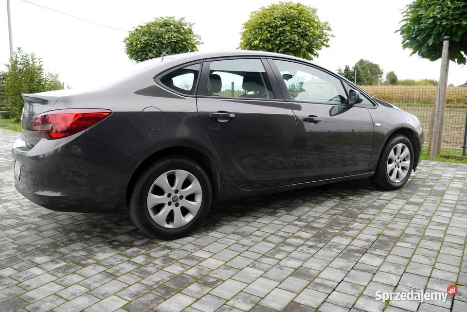 Opel Astra 2016 Polski salon stan Rok produkcji 2016 Słomniki