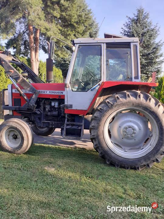 Ciągnik Massey Ferguson 699 Wola Gałęzowska-Kolonia