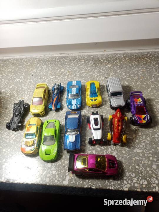 Sprzedam tanio stare samochodziki miniaturki Kielce