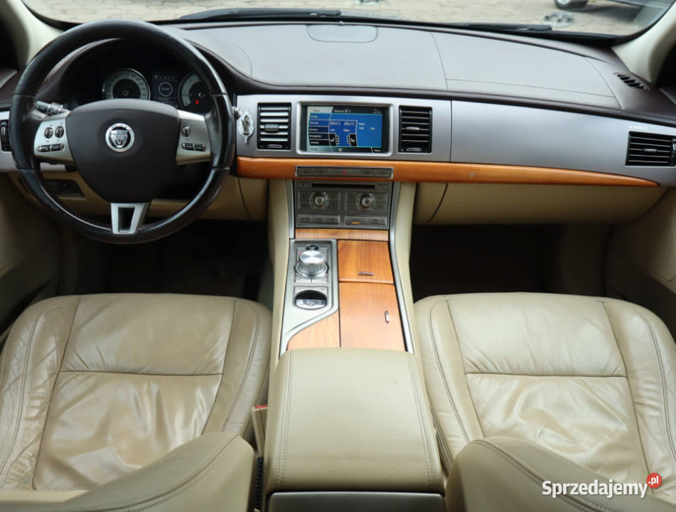 Jaguar XF 27 D Jaguar łódzkie Łódź