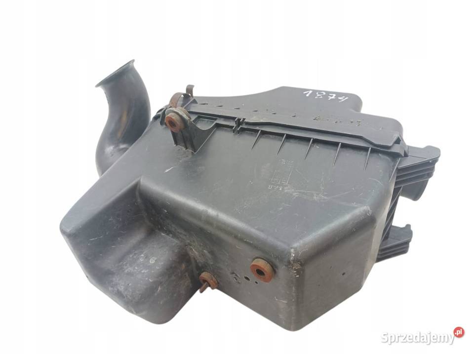OBUDOWA FILTRA POWIETRZA 20 D4D Toyota RAV4 II