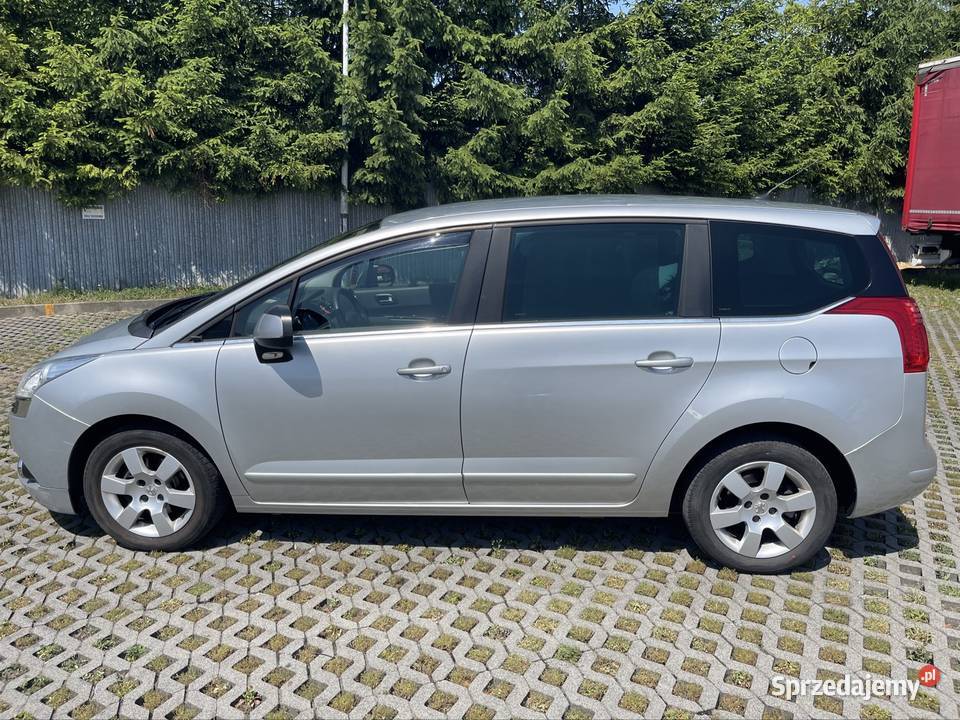 Peugeot 5008 Automat 16 eHDI 5osobowy Pilna