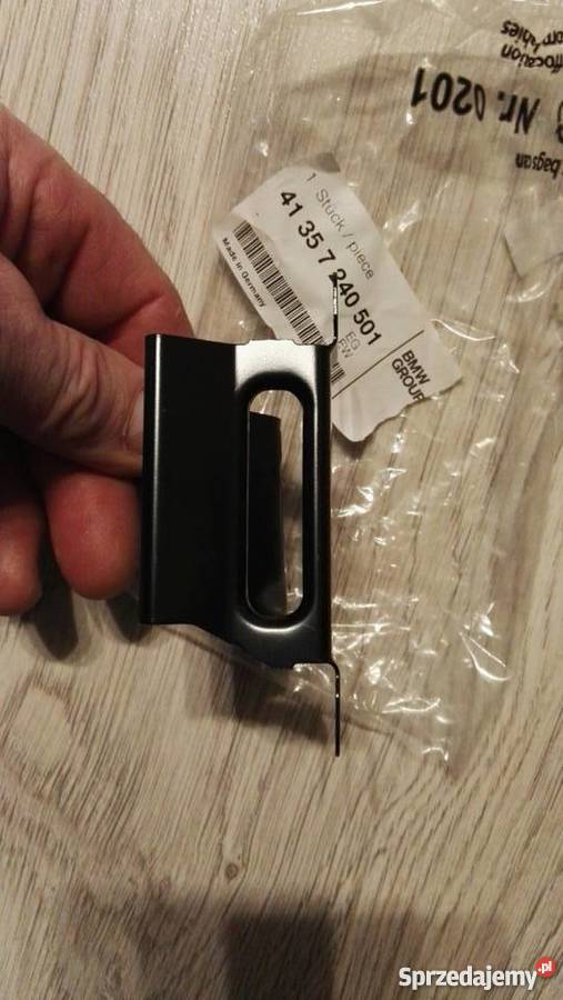 BMW 5 F10 F11 LEWY ŚRODKOWY UCHWYT ŚCIANKI wielkopolskie Międzychód sprzedam