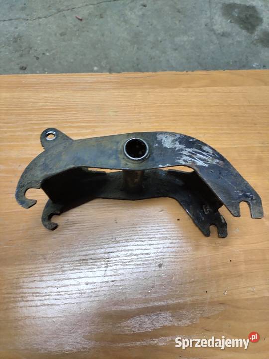 Uchwyt silnika Cezeta 350 Łubno sprzedam