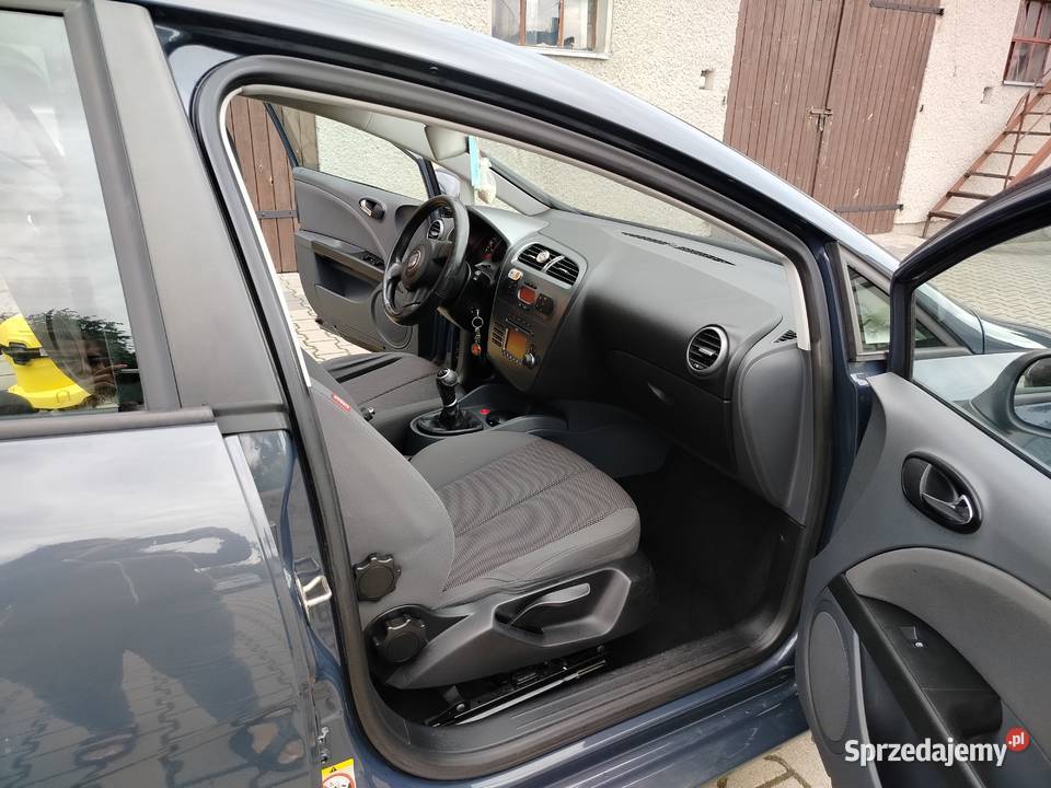 Sprzedam samochód SEAT LEON II nieuszkodzony