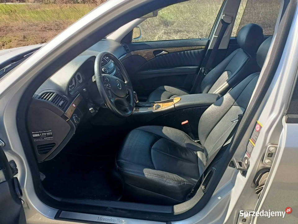 Mercedes E 320 Mercedes E klasa 30 CDI 224 07r Mercedes-Benz Tarnów