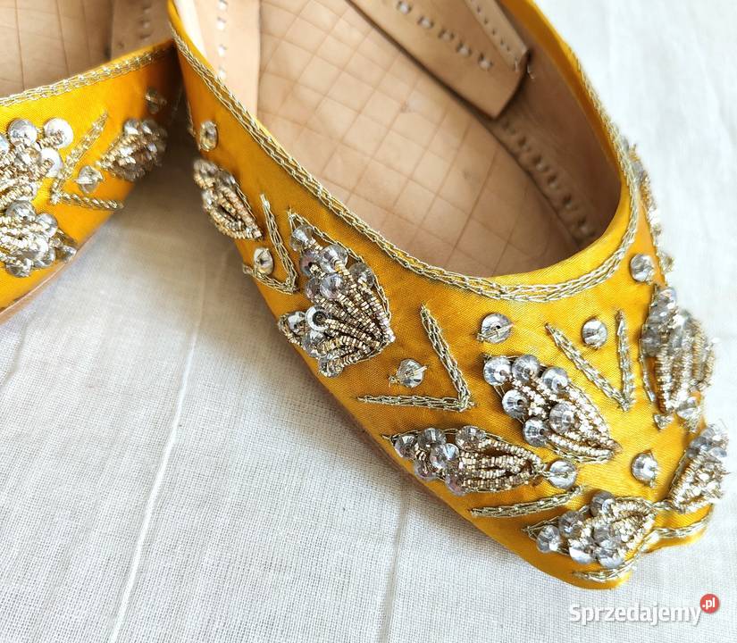 Indyjskie buty baleriny khussa 38 zdobione skóra sprzedam