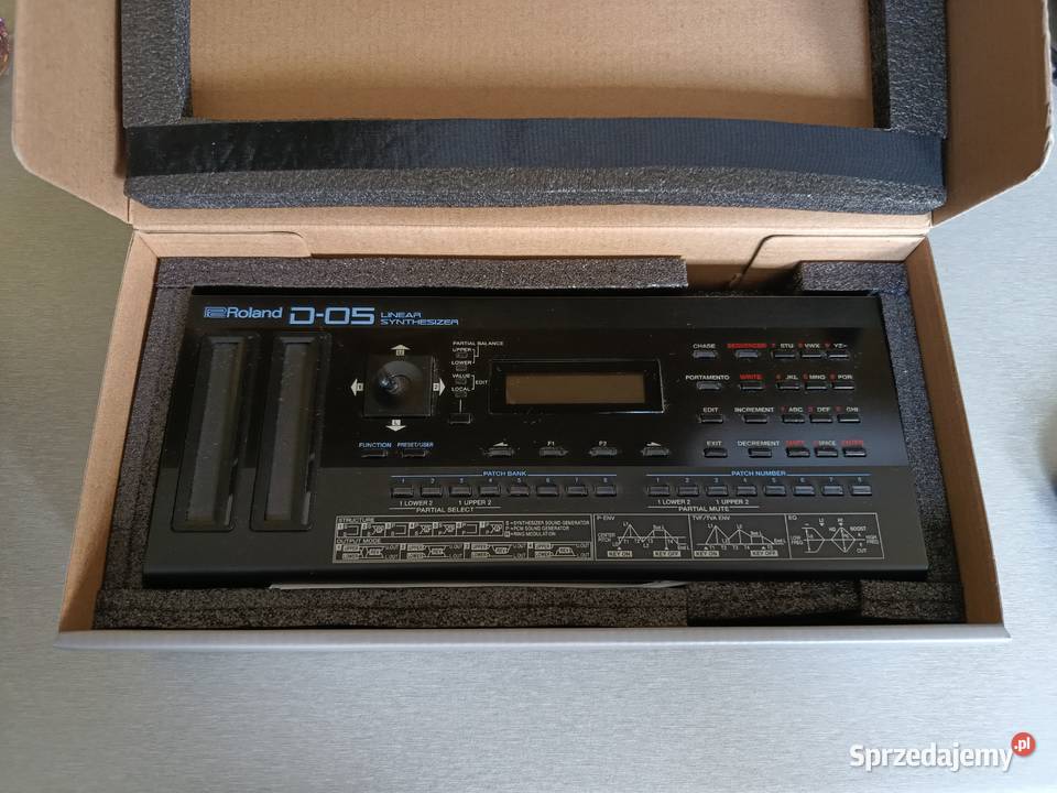 Syntezator Roland D05 Boutique Roland D50 Ozorków