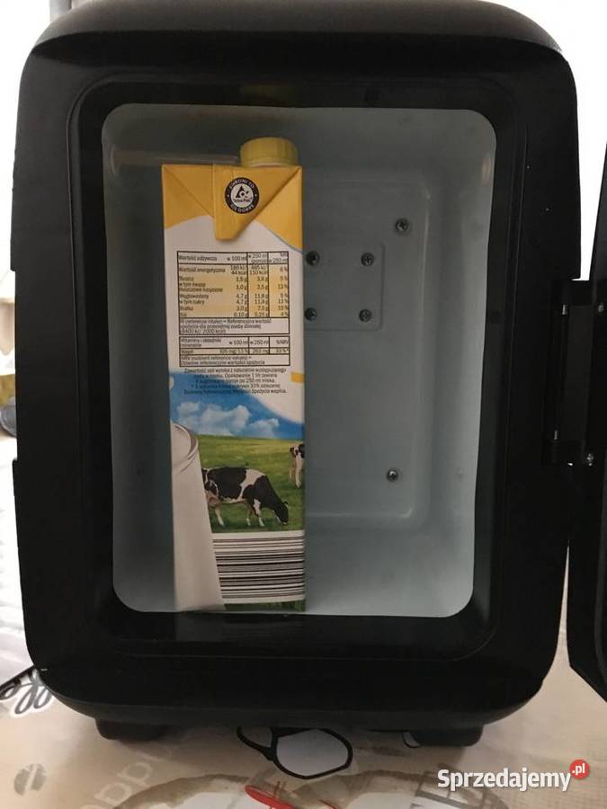 Lodówka chłodziarka do mleka z otworami do