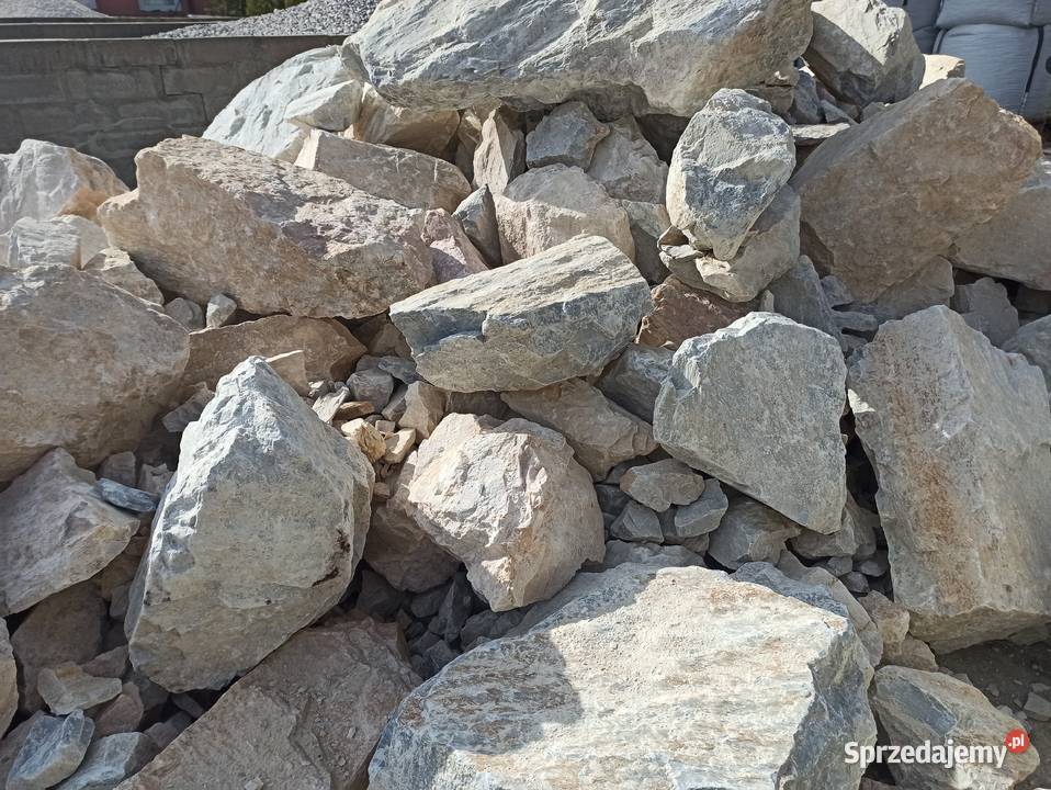 Głaz Kremowy duży Głaz Kamień Biały Marianna małopolskie Oświęcim