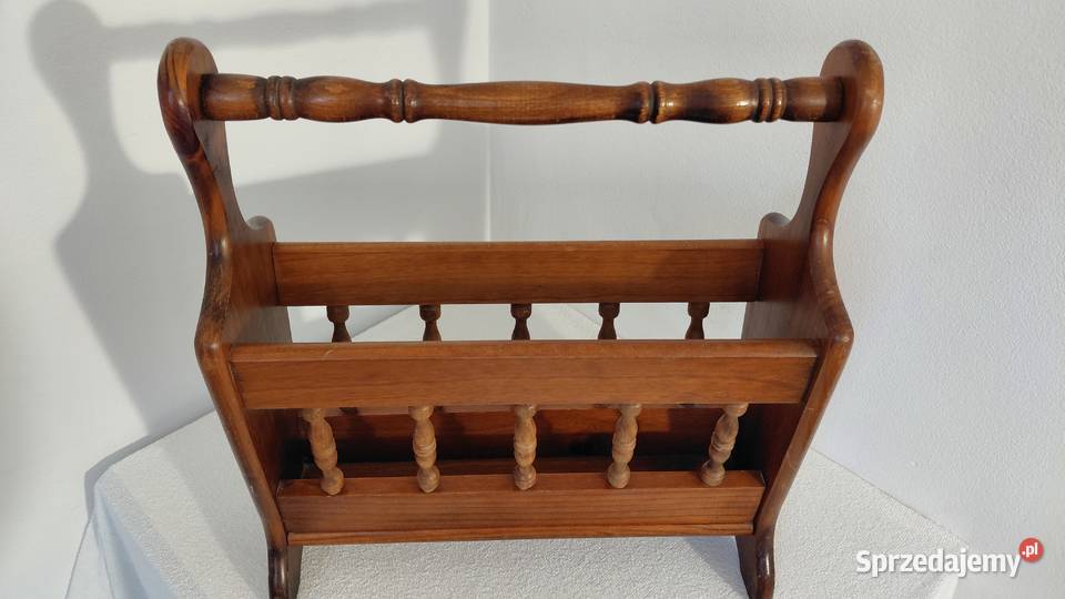 Gazetnik dębowy sprzedam