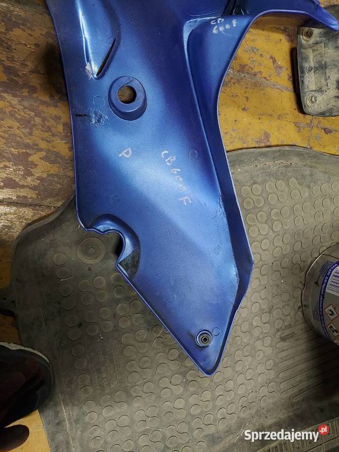 Honda CB 600 s Hornet czasza prawa owiewka CB600