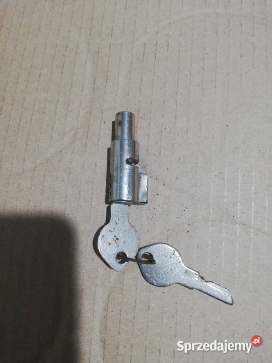 Blokada zamek nowy z prl wielkopolskie Dąbie