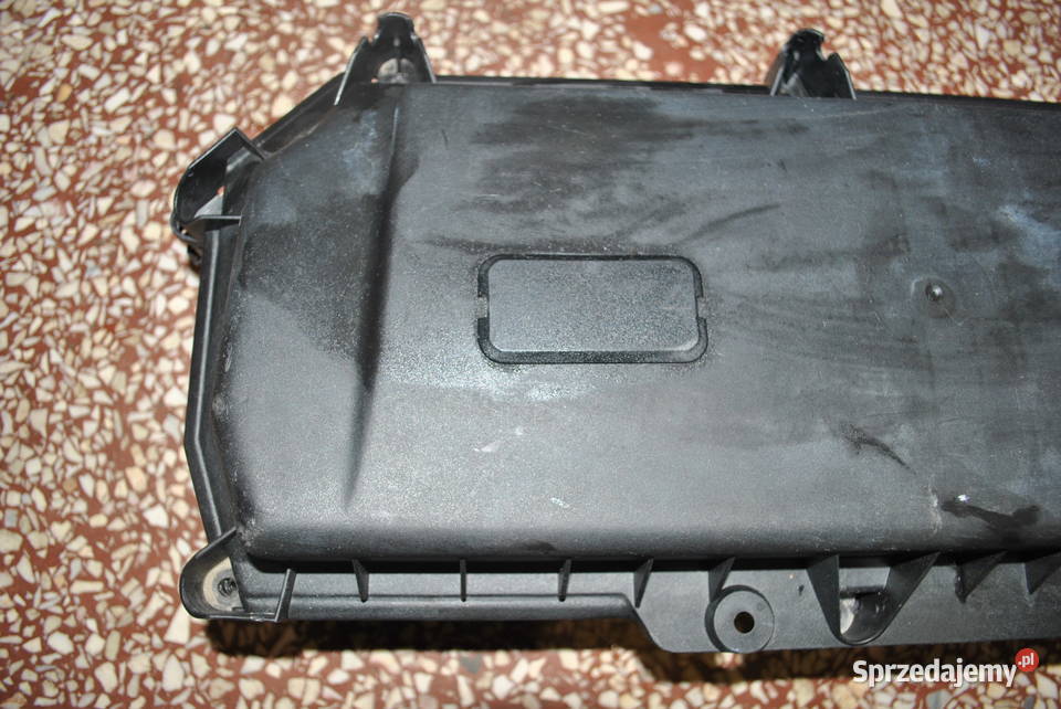 Obudowa filtra powietrza GOLF 4 14 16 16V Seat Poręba