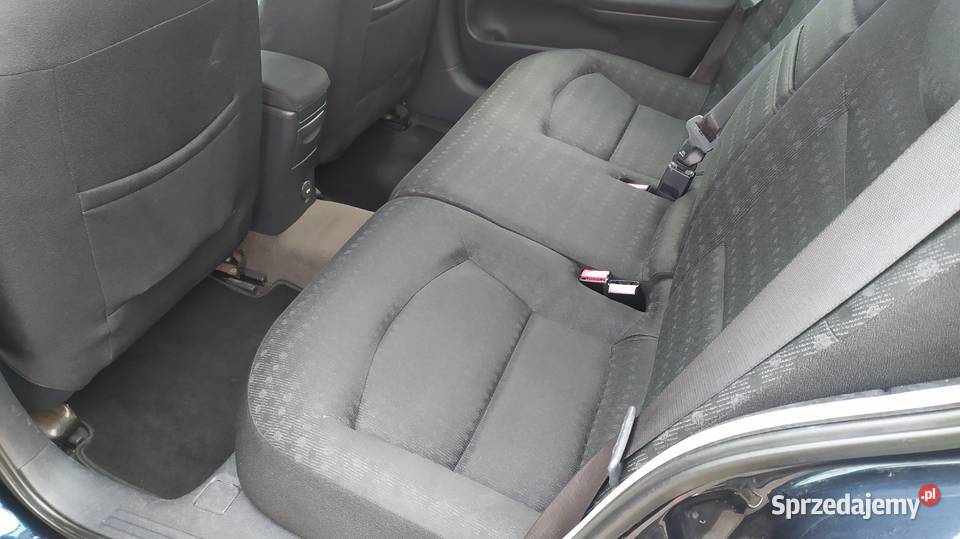 Renault Laguna 2 kombi 20 16V MPI 135 Rok produkcji 2005 Laguna Głuchołazy sprzedam