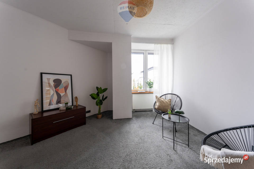 Przestronne mieszkanie w kamienicy na Targówku 89.9m2 Warszawa