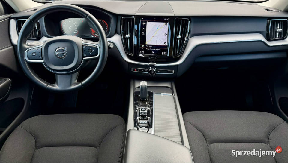 Volvo XC 60 T6AWDPluginGwarancja II 2017 VAT marża dolnośląskie Kamienna Góra