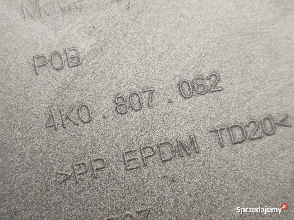 Narożnik Listwa Zderzaka Prawy Przód Audi A6 C8 Pleszew