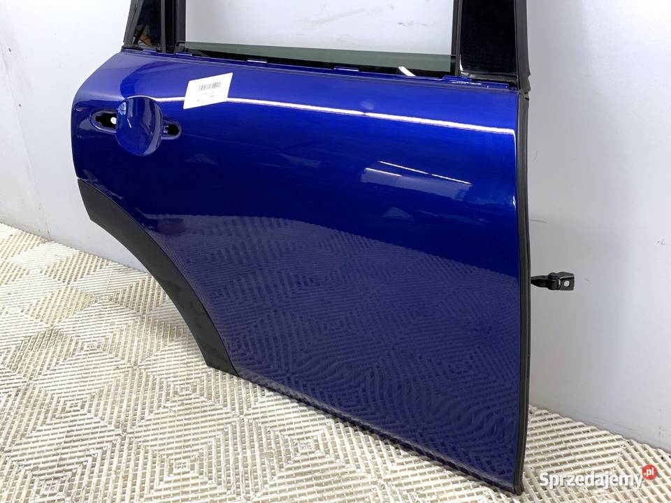 DRZWI PRAWY TYŁ MINI CLUBMAN F54 Kombi Starlight podkarpackie