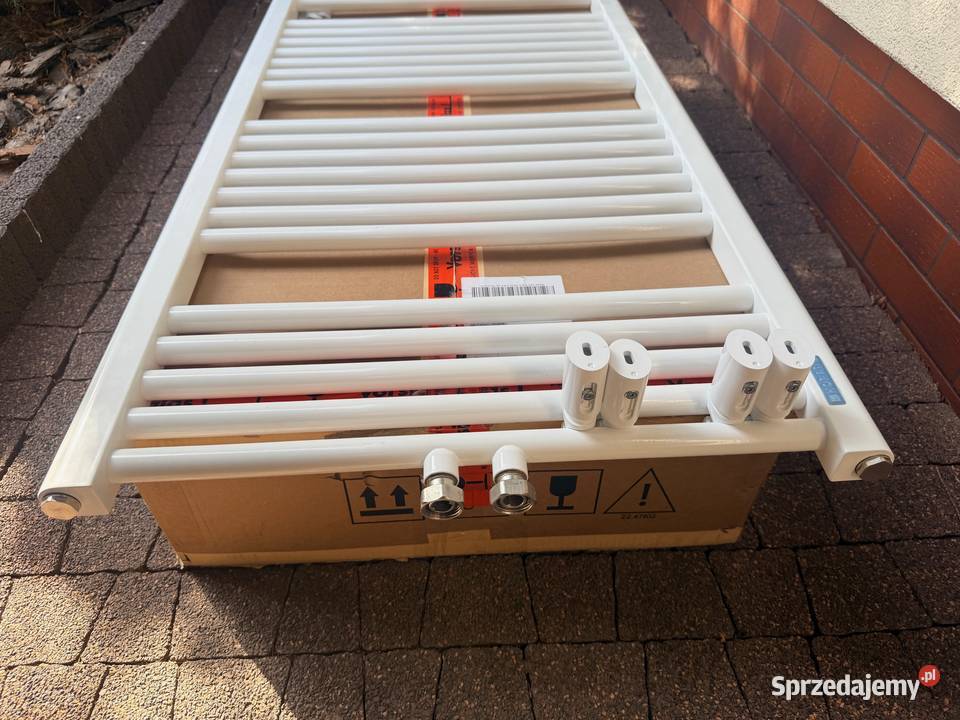 GRZEJNIK ŁAZIENKOWY DRABINKA KORADO 1200 X 600mm sprzedam