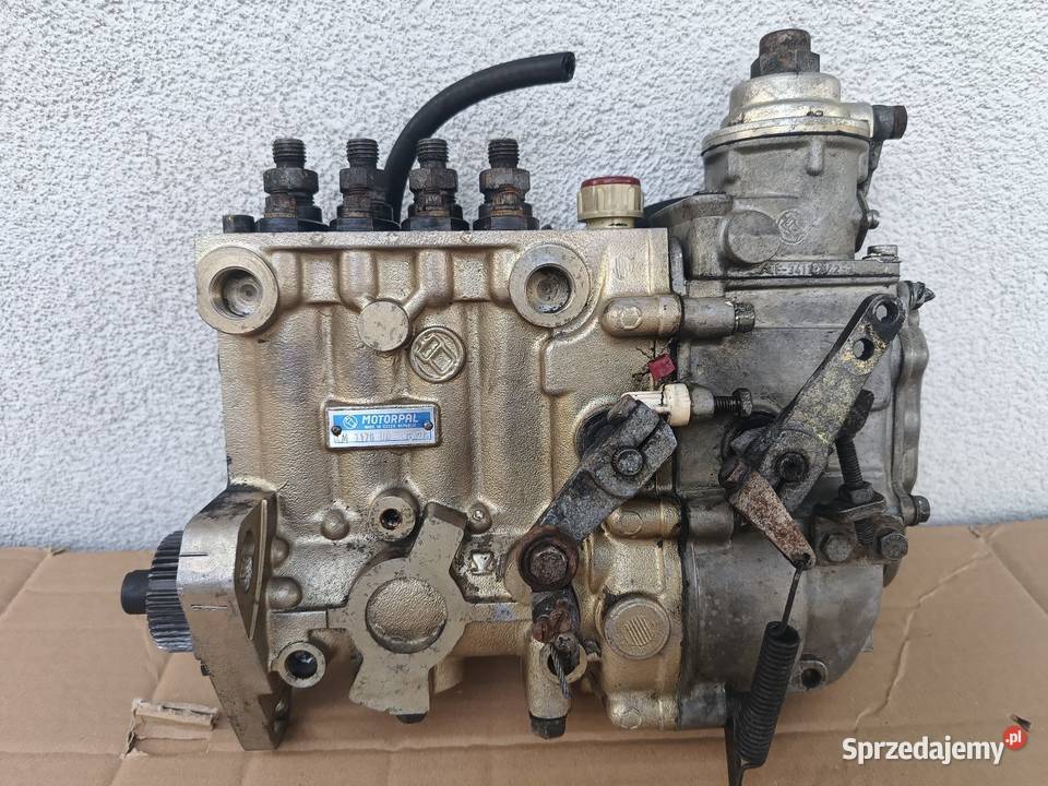Pompa wtryskowa motorpal ursus Zetor lublin Silnik i osprzęt Głowno