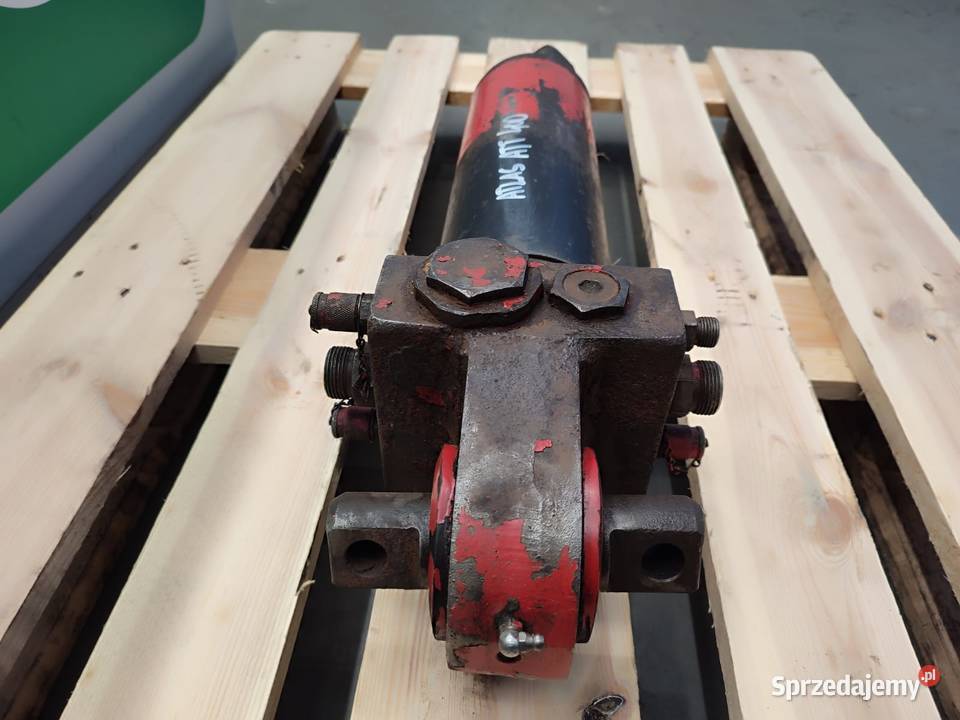 Cylinder hydrauliczny T52 468 92 2244 Atlas