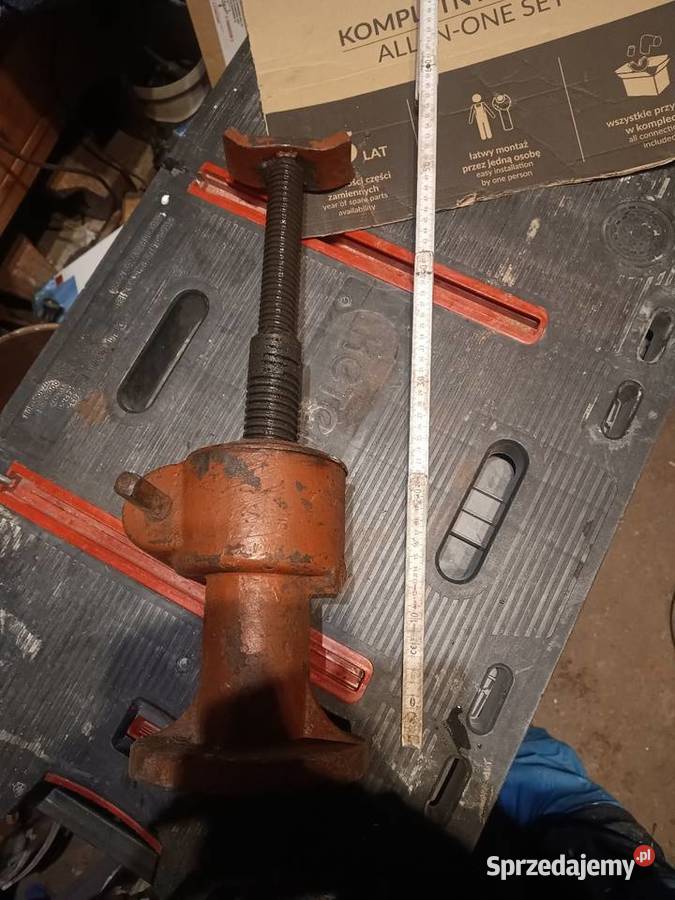 Lewarek śrubowy 7t Pozostałe Leśna