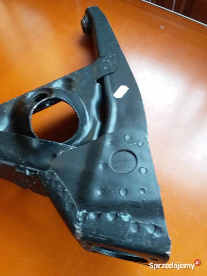 Fiat 126pZ epokiFabrycznie nowy wahacz tył do Barlinek sprzedam
