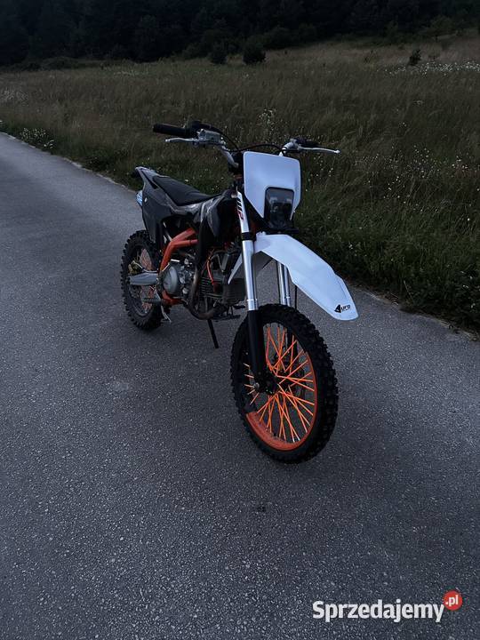 Asix 190 pitbike kupiony w polskim salonie świętokrzyskie Grabowiec sprzedam