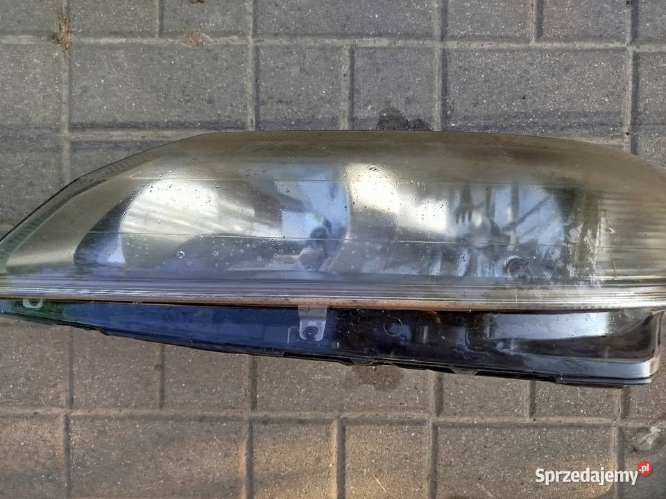 Lampy xenon Laguna 2 Rok produkcji 2010 Kraśnik