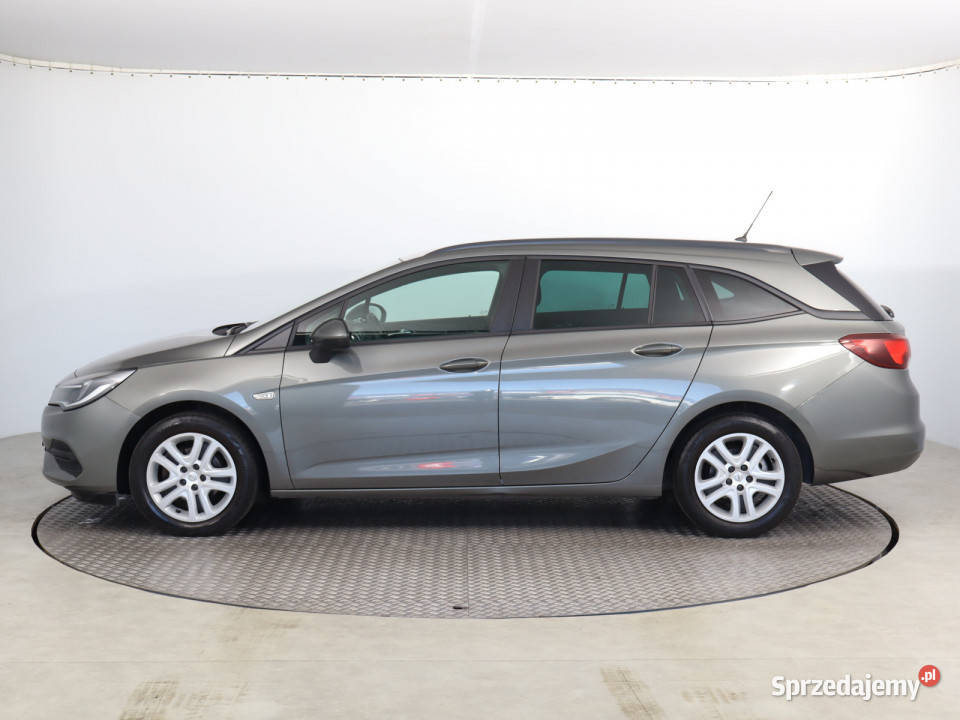 Opel Astra 12 Turbo