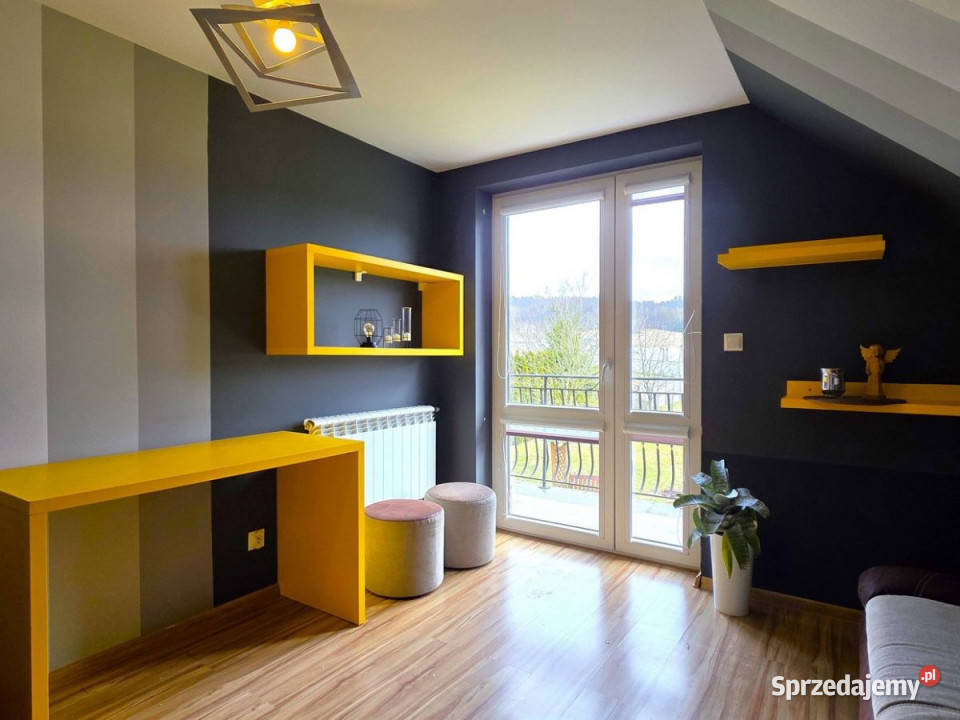 sprzedaży domu wolnostojącego Humniska 1154m2